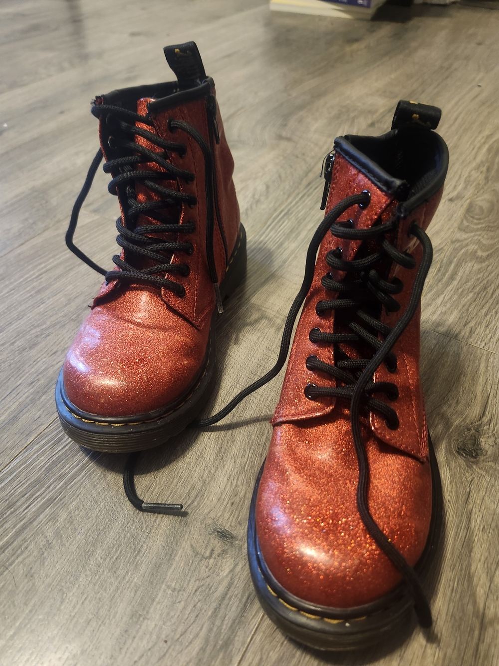 Dr. Martens Kids Glitter Lace-Up Combat Boots - Red Glitter